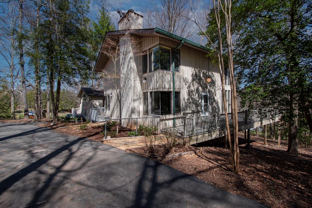 43 Hitchcock Street Murphy NC 28906