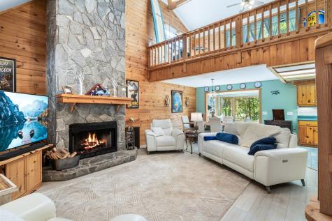 230 Pinners Point Hayesville NC 28904