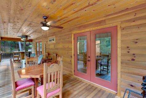 570 Hawthorne Lane Murphy NC 28906