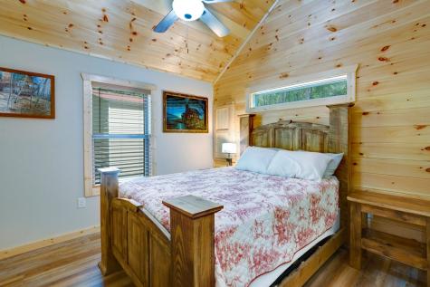 570 Hawthorne Lane Murphy NC 28906