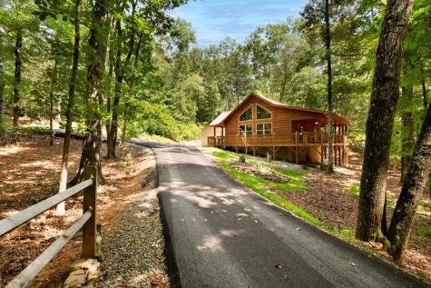 570 Hawthorne Lane Murphy NC 28906