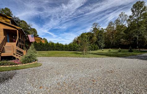 156 Canoe Bend Murphy NC 28906