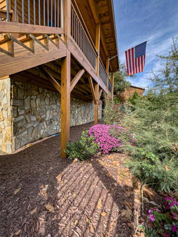 156 Canoe Bend Murphy NC 28906