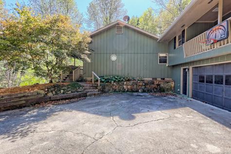 843 Mining Gap Lane Young Harris GA 30582