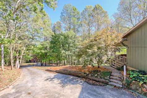 843 Mining Gap Lane Young Harris GA 30582