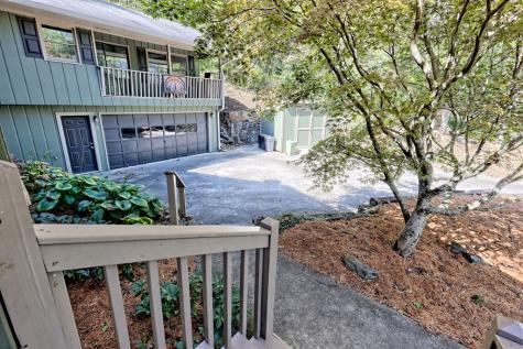 843 Mining Gap Lane Young Harris GA 30582