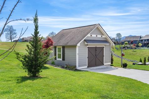 69 Lyndhurst Lane Young Harris GA 30582