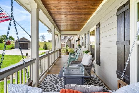 69 Lyndhurst Lane Young Harris GA 30582
