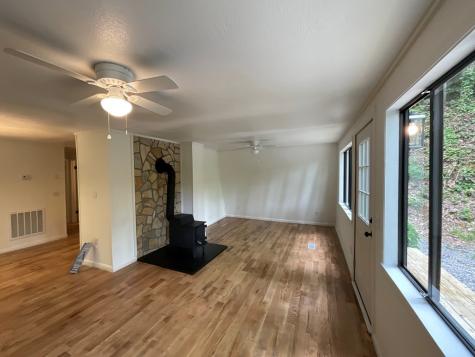 1136 Granny Squirrel Drive Andrews NC 28901