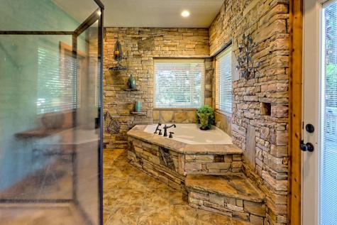 271 Burnt Ridge Road Blairsville GA 30512