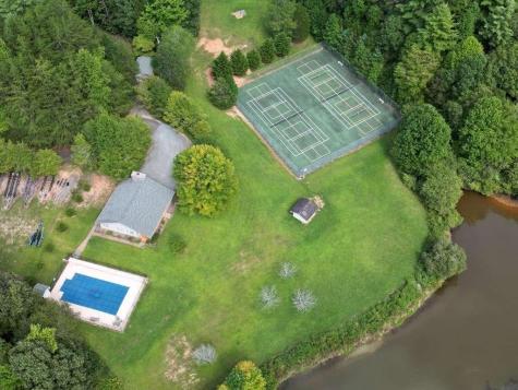 214 Cross Creek Trail Robbinsville NC 28771