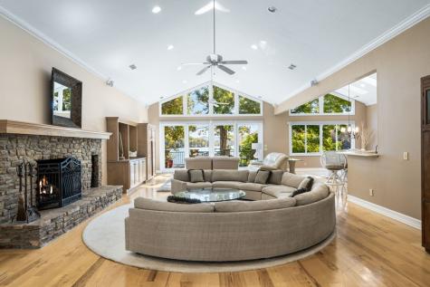 1370 Heathers Cove Circle Hiawassee GA 30546