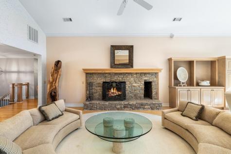 1370 Heathers Cove Circle Hiawassee GA 30546