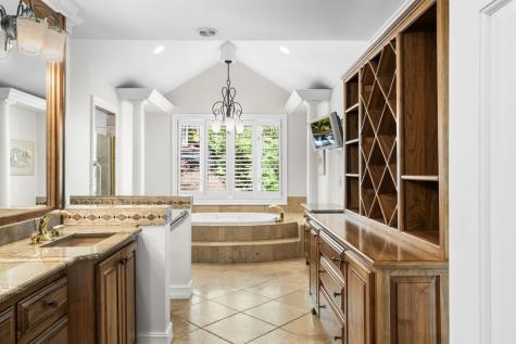 1370 Heathers Cove Circle Hiawassee GA 30546