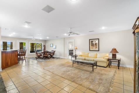 1370 Heathers Cove Circle Hiawassee GA 30546