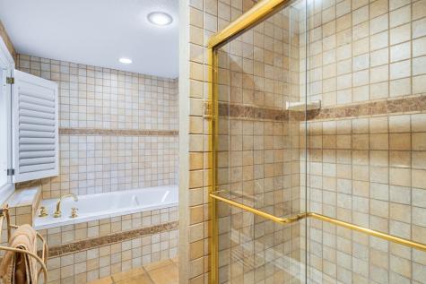 1370 Heathers Cove Circle Hiawassee GA 30546