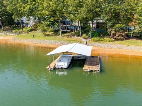 1370 Heathers Cove Circle Hiawassee GA 30546