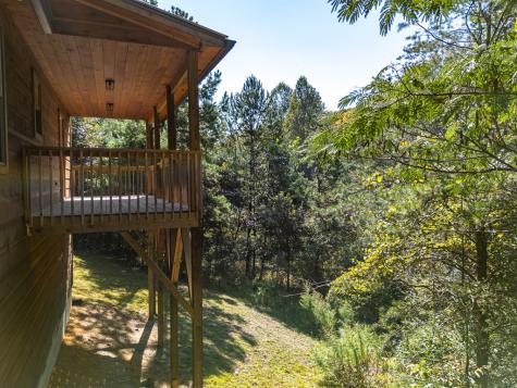 180 Hawthorne Lane Murphy NC 28906