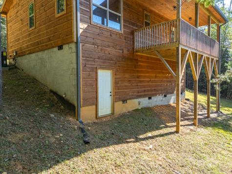 180 Hawthorne Lane Murphy NC 28906