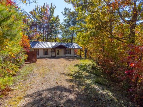 1396 High Splendor Drive Robbinsville NC 28771