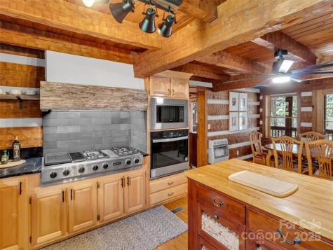 7810 Little Snowbird Road Robbinsville NC 28771