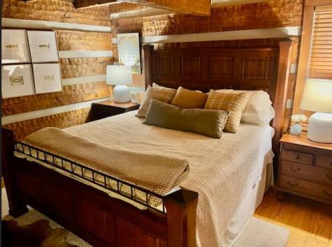 7810 Little Snowbird Road Robbinsville NC 28771