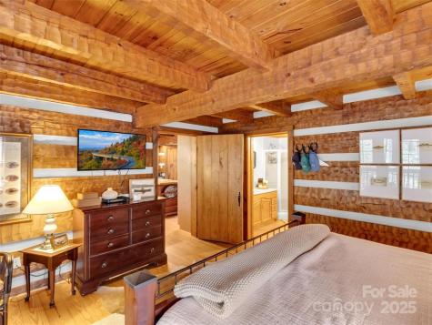 7810 Little Snowbird Road Robbinsville NC 28771