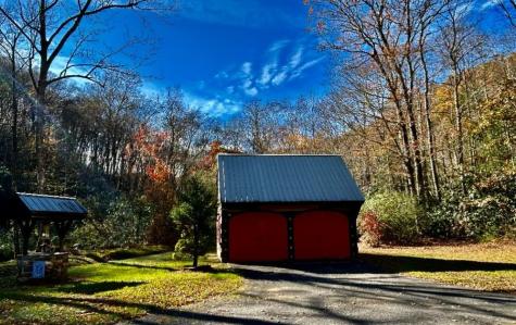 7810 Little Snowbird Road Robbinsville NC 28771