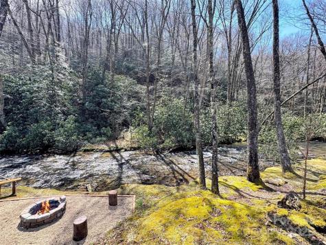 7810 Little Snowbird Road Robbinsville NC 28771