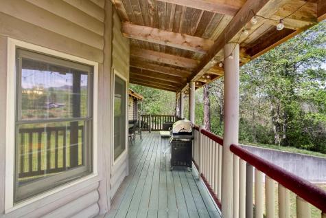 68 Countryside Lane Hayesville NC 28904