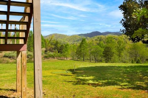 68 Countryside Lane Hayesville NC 28904