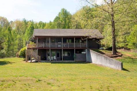 68 Countryside Lane Hayesville NC 28904