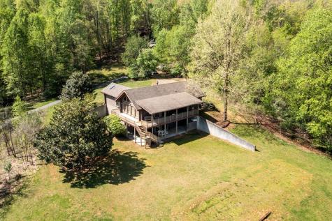 68 Countryside Lane Hayesville NC 28904
