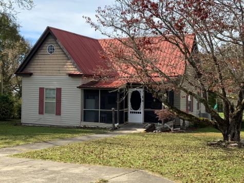 96 Connaheta Avenue Andrews NC 28901