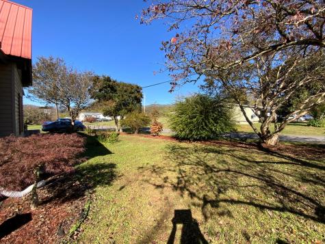 96 Connaheta Avenue Andrews NC 28901