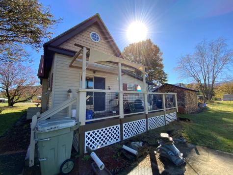 96 Connaheta Avenue Andrews NC 28901