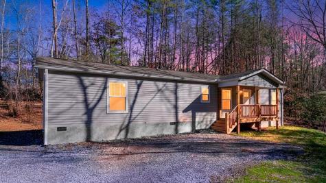 195 Loganberry Lane Hayesville NC 28904