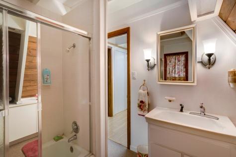 263 Wells Road Brasstown NC 28902