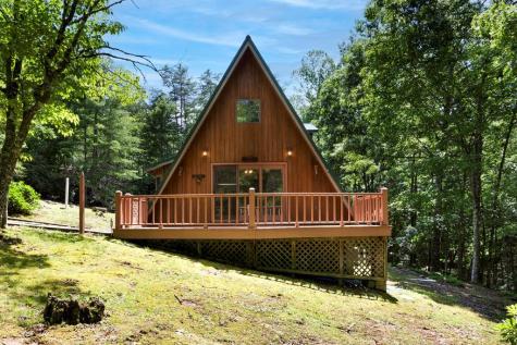 263 Wells Road Brasstown NC 28902