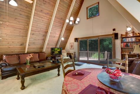 263 Wells Road Brasstown NC 28902