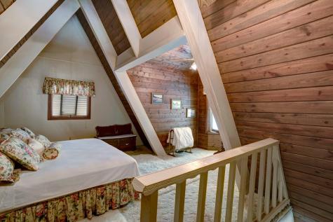 263 Wells Road Brasstown NC 28902