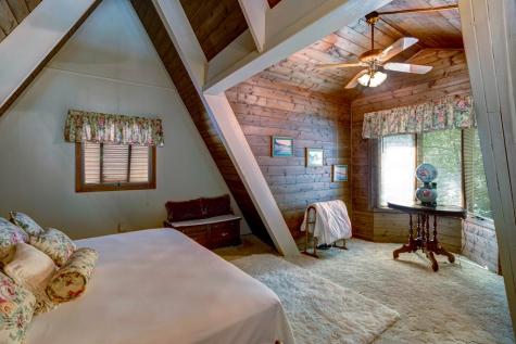 263 Wells Road Brasstown NC 28902