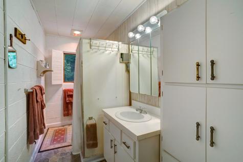 263 Wells Road Brasstown NC 28902