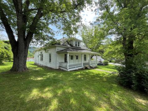 805 Hiwassee Street Murphy NC 28906