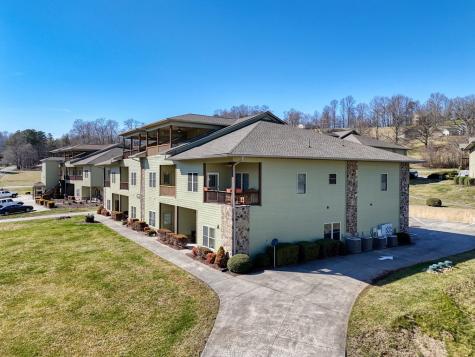 1649D Lakeview Drive Young Harris GA 30582