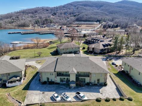 1649D Lakeview Drive Young Harris GA 30582