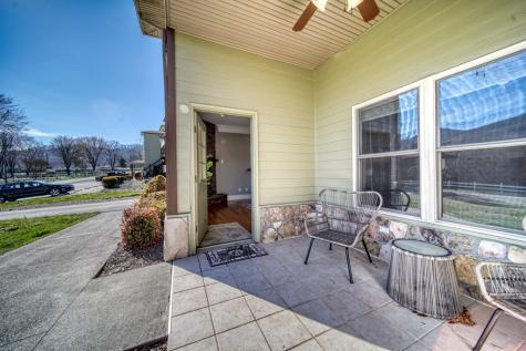 1649D Lakeview Drive Young Harris GA 30582