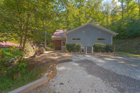 187 Gardenia Court Marble NC 28906