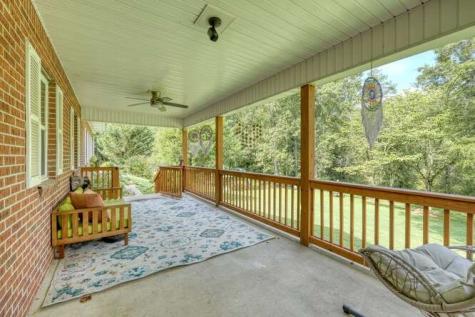 147 Sawyer Cove Road Hayesville NC 28904