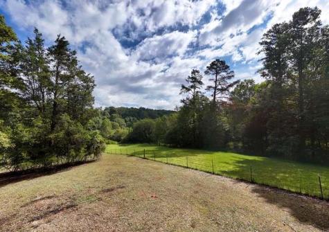 147 Sawyer Cove Road Hayesville NC 28904